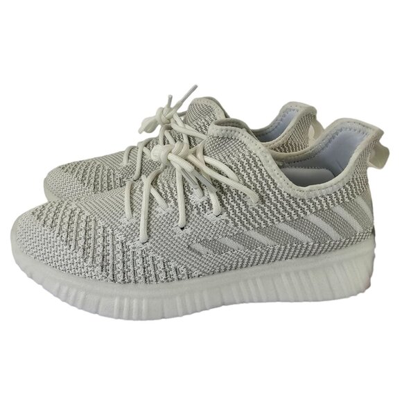 Womens Avia White Mixed Knit Memory Foam Trainer Sneakers Ultra-Lightweight - Picture 2 of 9